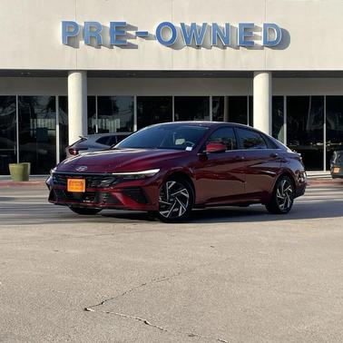 2025 Hyundai ELANTRA Limited