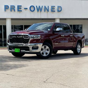 Delmonico Red Pearlcoat 2025 RAM 1500 Lone Star