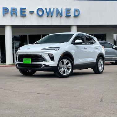 Summit White 2025 Buick Encore GX Preferred