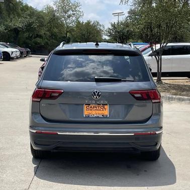 2024 Volkswagen Tiguan 2.0T SE