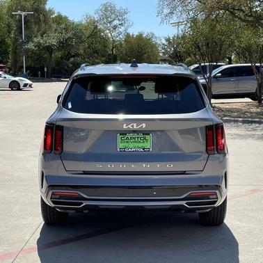 2022 Kia Sorento S