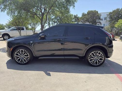 2024 Cadillac XT4 Sport