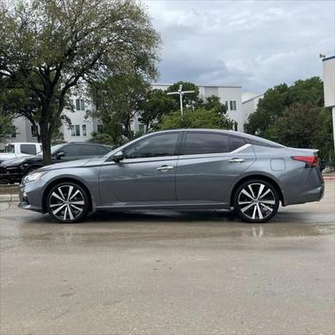 2019 Nissan Altima 2.5 Platinum