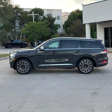 Chroma Caviar Dark Gray Premium Metallic 2020 Lincoln Aviator Black Label AWD