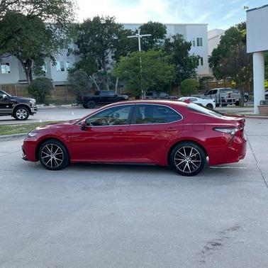 2021 Toyota Camry SE