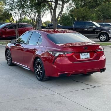 2021 Toyota Camry SE