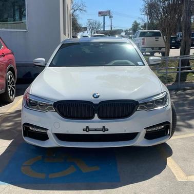 2018 BMW 540 540i