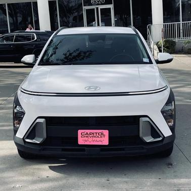 2025 Hyundai KONA SEL
