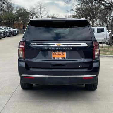 2022 Chevrolet Suburban LT