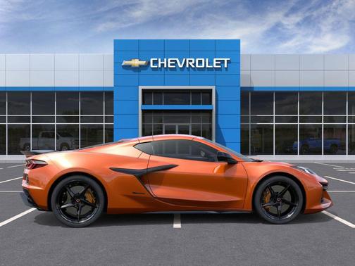 Sebring Orange Tintcoat 2025 Chevrolet Corvette E-Ray RWD Coupe 1LZ