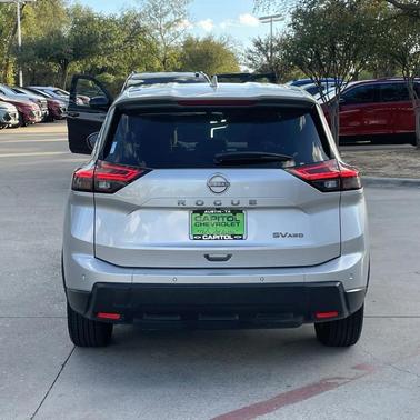 2024 Nissan Rogue SV