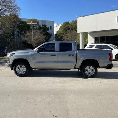2024 Chevrolet Colorado WT