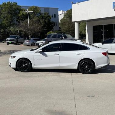 2017 Chevrolet Malibu 1LT