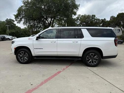 2021 Chevrolet Suburban 4WD Z71