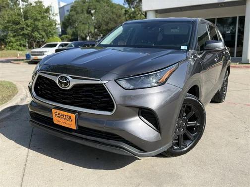 2022 Toyota Highlander L