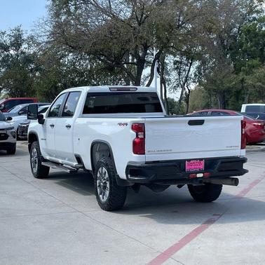 2022 Chevrolet Silverado 2500 Custom