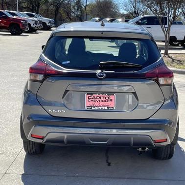 2024 Nissan Kicks S