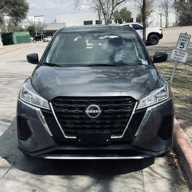 2024 Nissan Kicks S