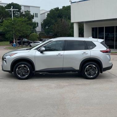 Brilliant Silver Metallic 2025 Nissan Rogue SV