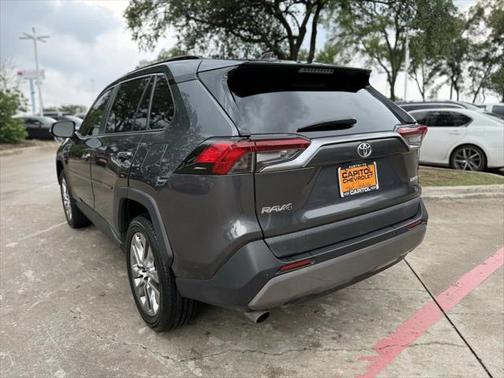 2019 Toyota RAV4 Limited
