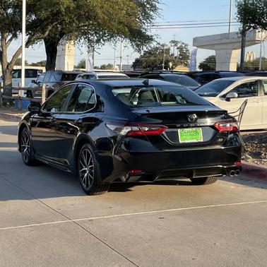 2024 Toyota Camry SE