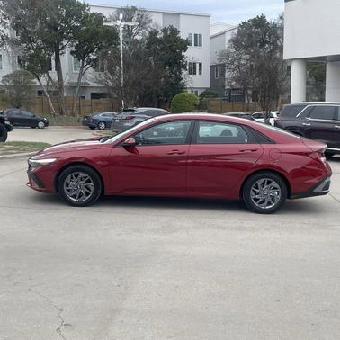 2025 Hyundai ELANTRA HEV Blue