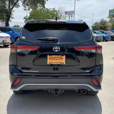 2022 Toyota Highlander XSE