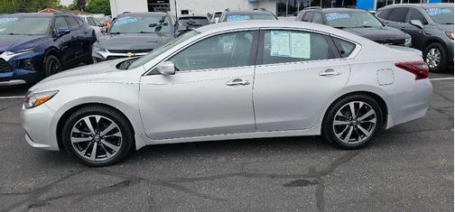2017 Nissan Altima 2.5 SR