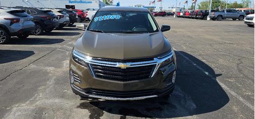 Harvest Gold / Bronze 2023 Chevrolet Equinox 1LT