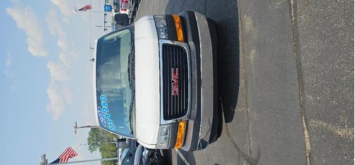 2023 GMC Savana 2500 Work Van