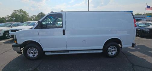 2023 GMC Savana 2500 Work Van