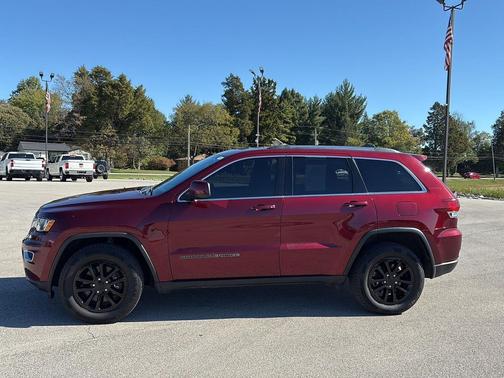 2021 Jeep Grand Cherokee Laredo