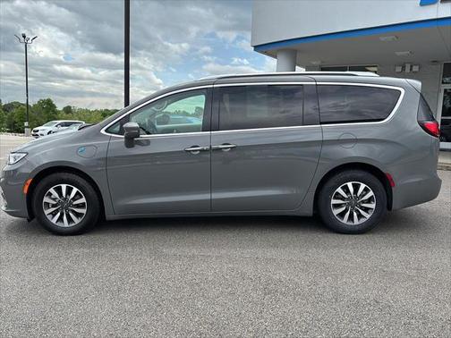 2021 Chrysler Pacifica Hybrid Touring L