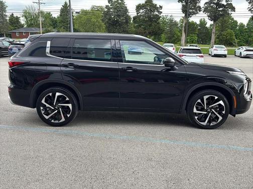 2022 Mitsubishi Outlander SEL 2.5 2WD