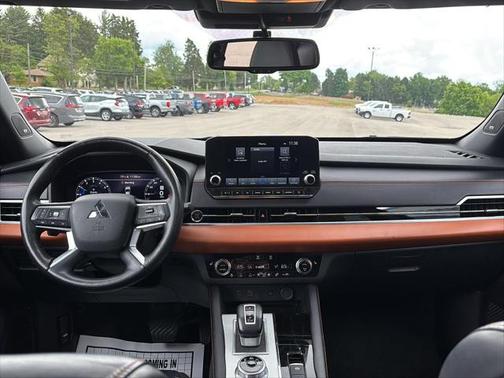 2022 Mitsubishi Outlander SEL 2.5 2WD