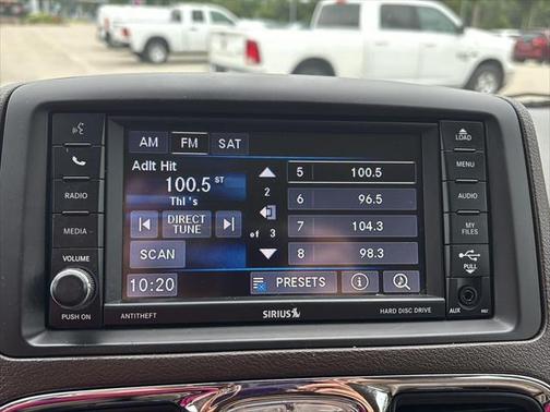 2014 Chrysler Town & Country Touring