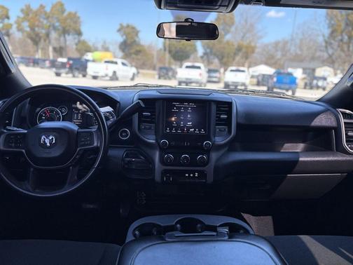 2021 RAM 3500 Tradesman Crew Cab 4x4 8' Box