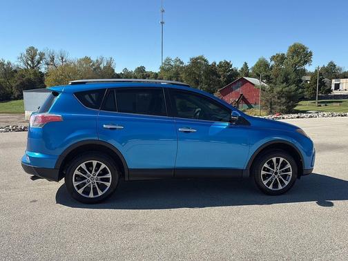 2017 Toyota RAV4 Limited