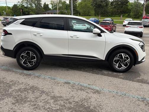 2023 Kia Sportage LX
