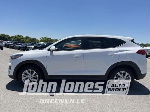 Photo 2 of 22 of 2019 Hyundai Tucson SE