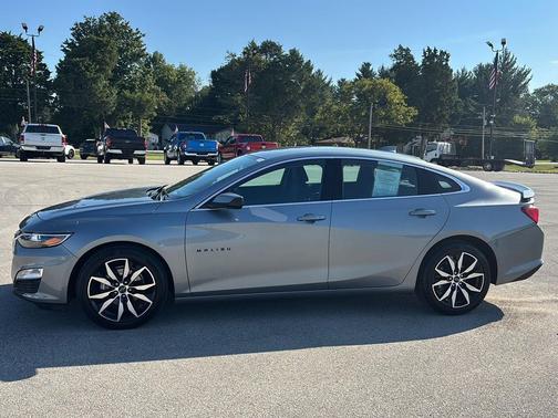 2024 Chevrolet Malibu FWD RS