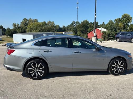 2024 Chevrolet Malibu FWD RS