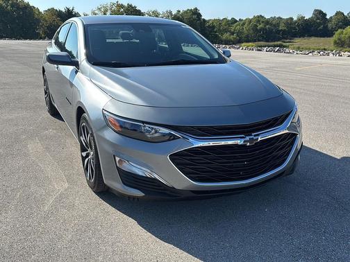 2024 Chevrolet Malibu FWD RS