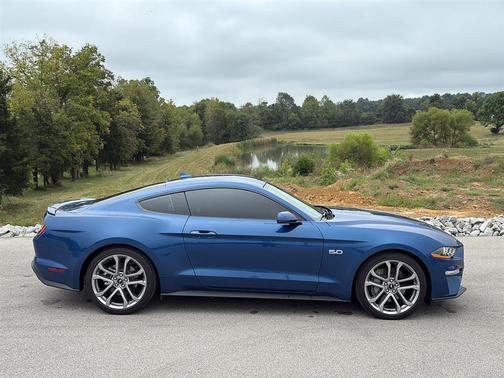 2022 Ford Mustang GT Premium