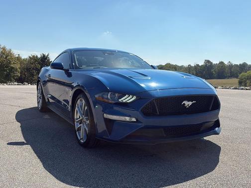 2022 Ford Mustang GT Premium