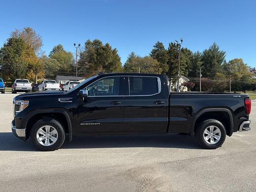 2022 GMC Sierra 1500 SLE