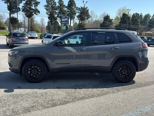 2023 Jeep Cherokee Altitude