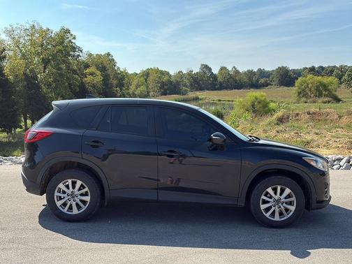 2016 Mazda CX-5 Sport