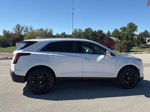 2022 Cadillac XT5 Luxury