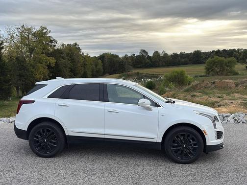 2022 Cadillac XT5 Luxury